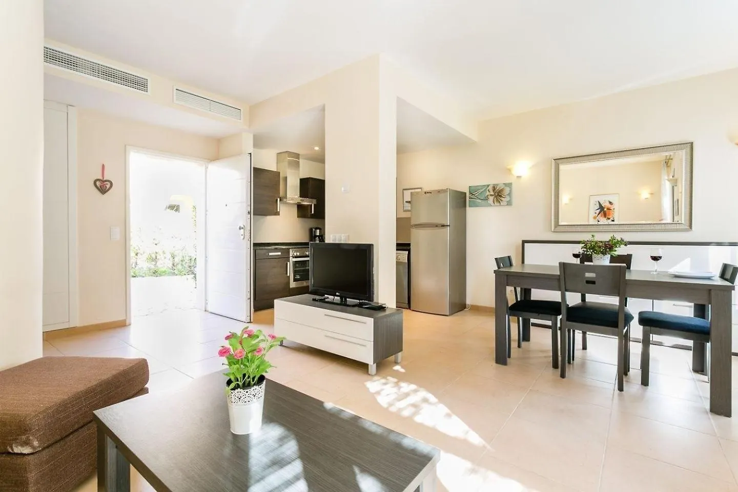 Mediterranes Appartement Mit Pool Sa Rapita 0*,  Spain